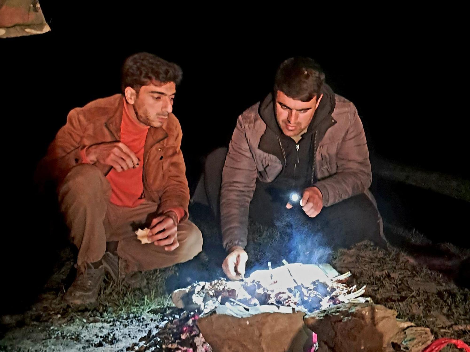Xinaliq Khinalig Izzet'S Riverside Home Stay Dış mekan fotoğraf