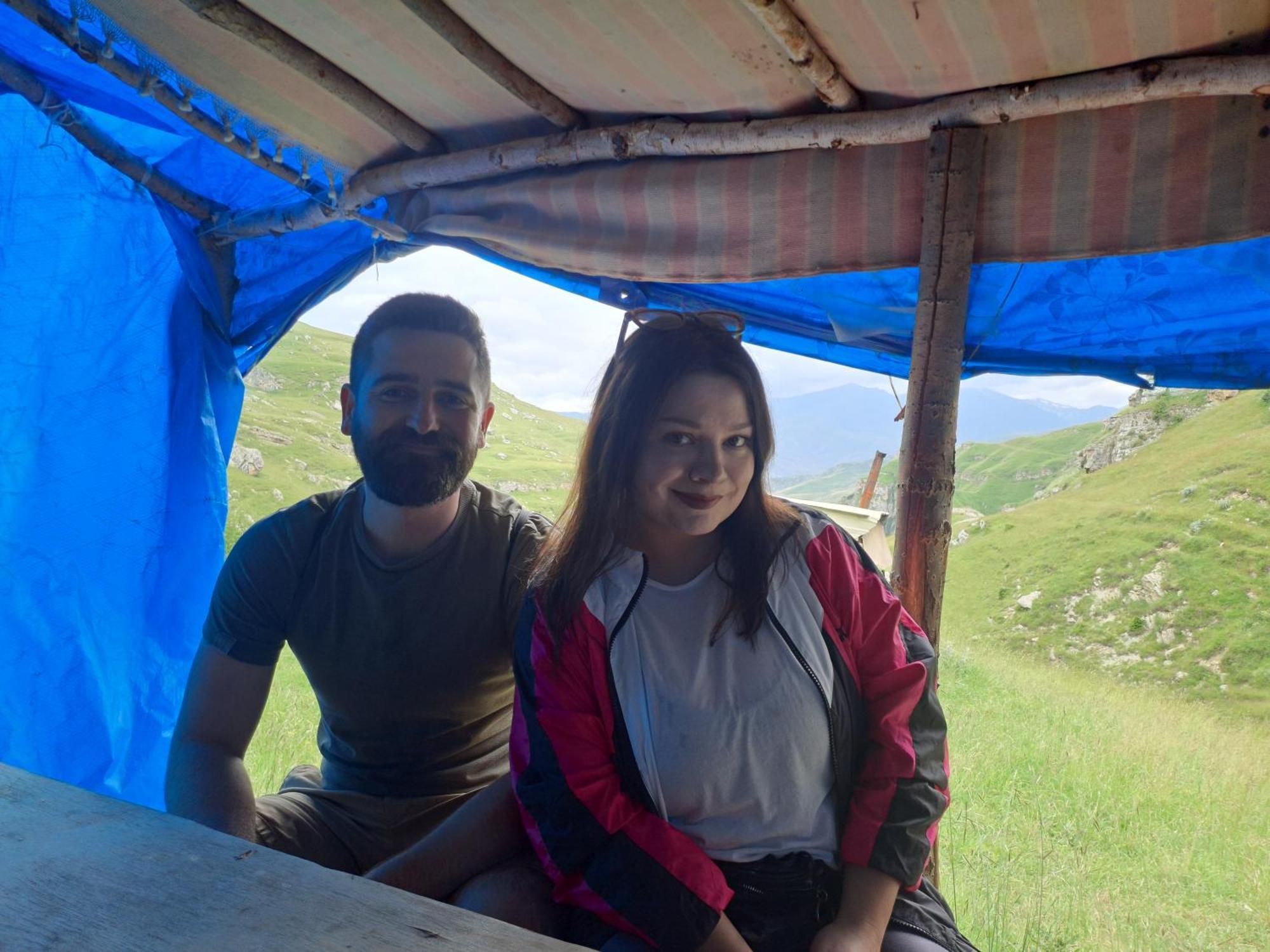 Xinaliq Khinalig Izzet'S Riverside Home Stay Dış mekan fotoğraf