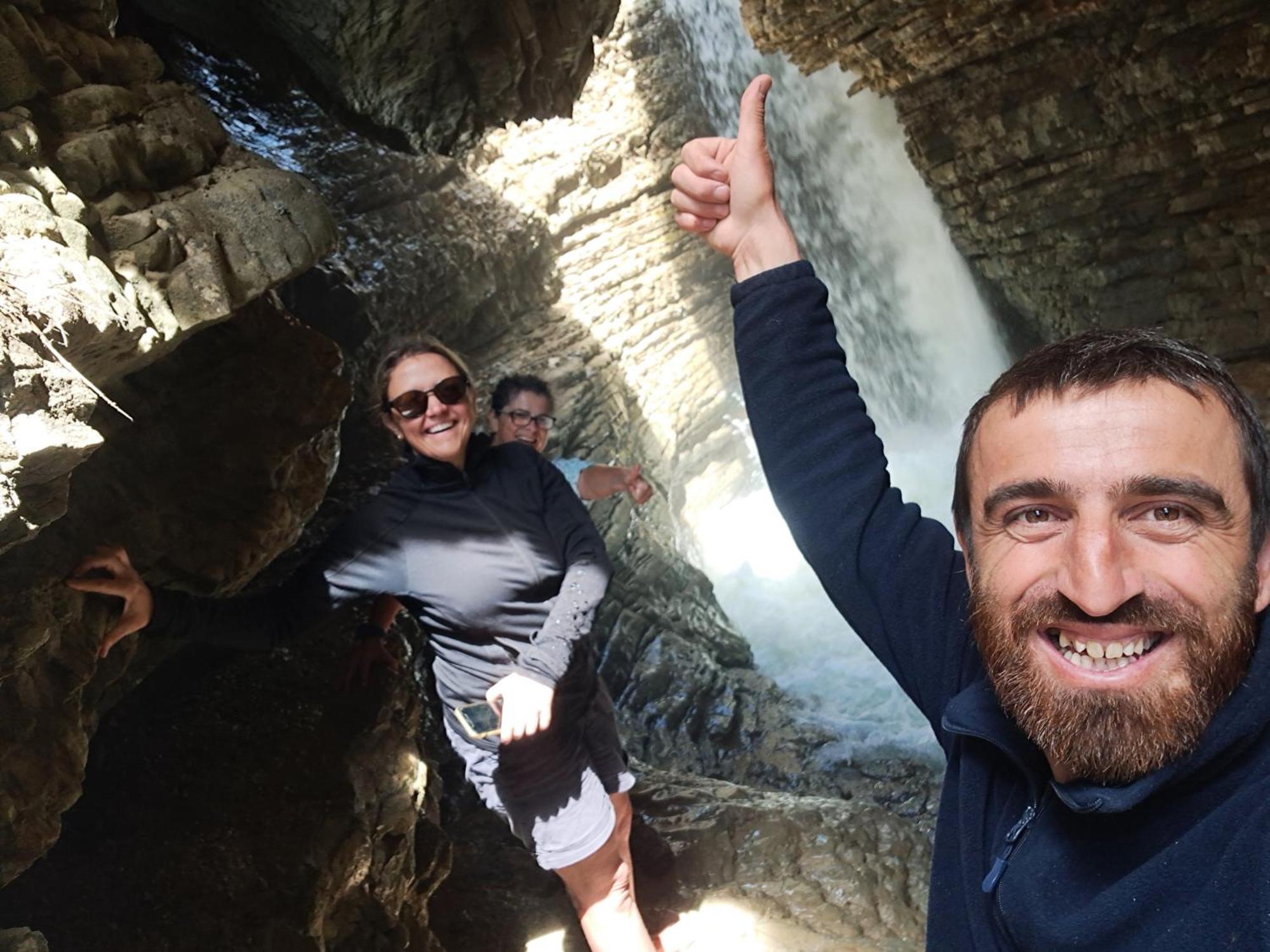 Xinaliq Khinalig Izzet'S Riverside Home Stay Dış mekan fotoğraf